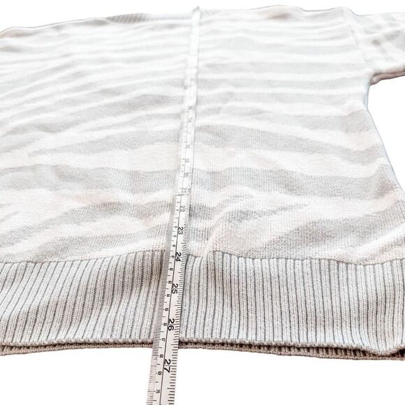 Varley Calvert Sweater Wool Blend V Neck Gray White Medium - Picture 6 of 9